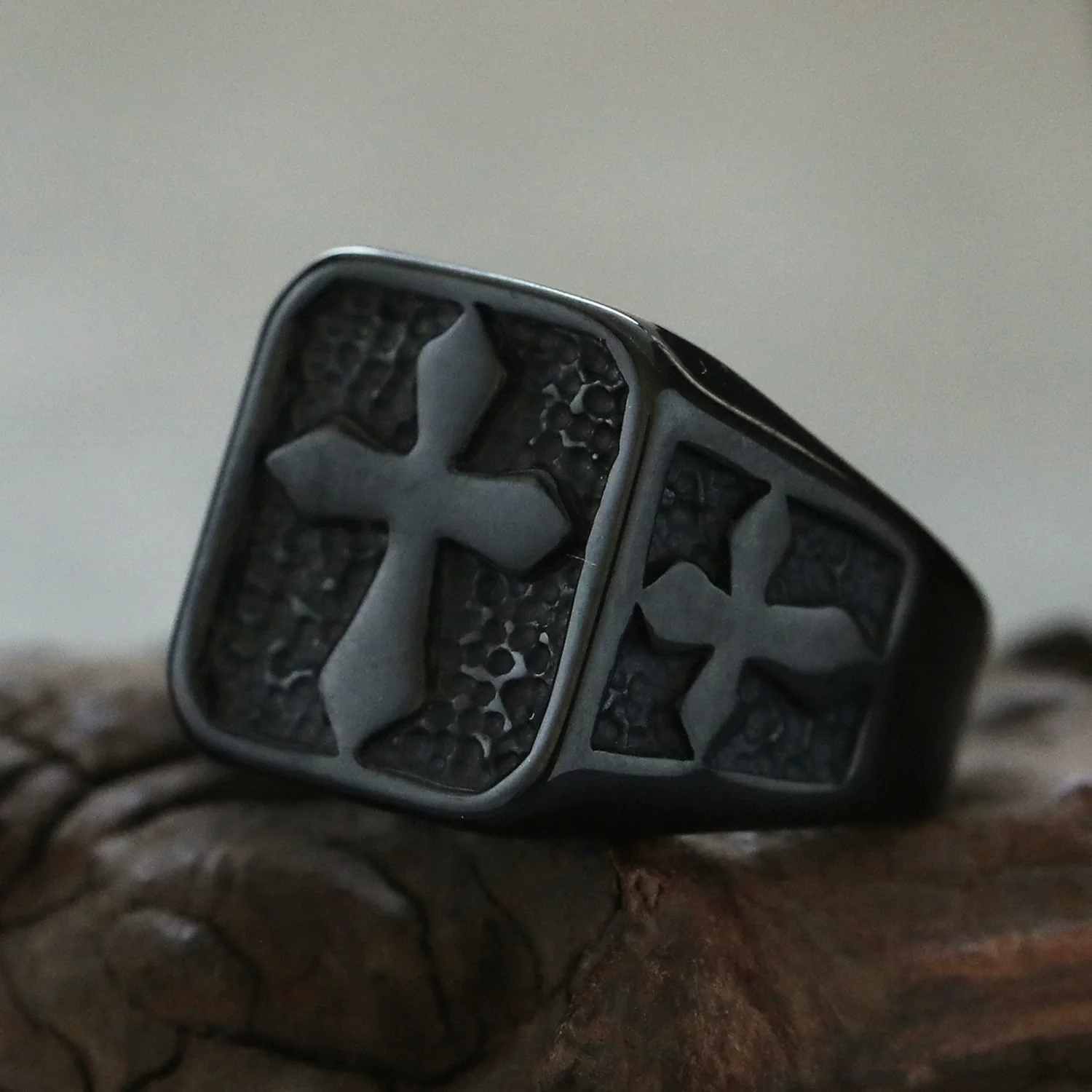 Amen Artisan Vintage Cross Stone Texture Titanium Steel Ring - Image 4