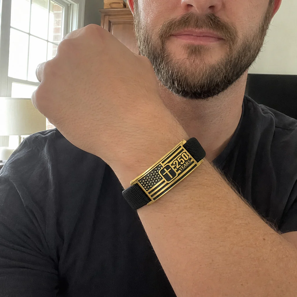 【DEAL TODAY】Adjustable America 250 Bracelet with Braided Band and Cross Detail - Image 4