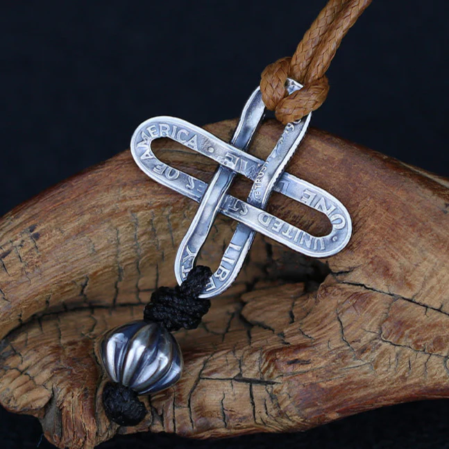 Handmade 10-cent silver coin cross bracelet - Image 6