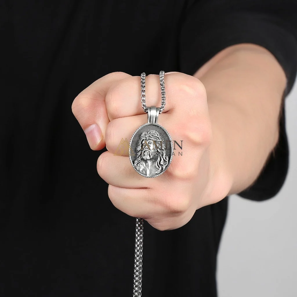 Jesus Crown of Thorns Oval Pendant Necklace Amen Artisan - Image 4