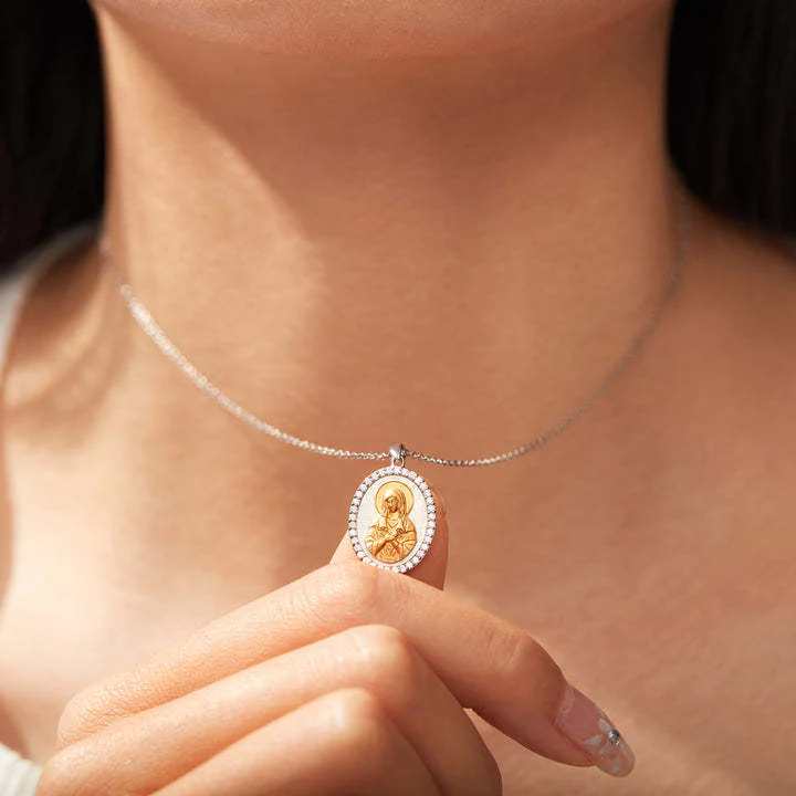 Our Lady of Tenderness Necklace–Gold with diamonds Amen Artisan - Image 2