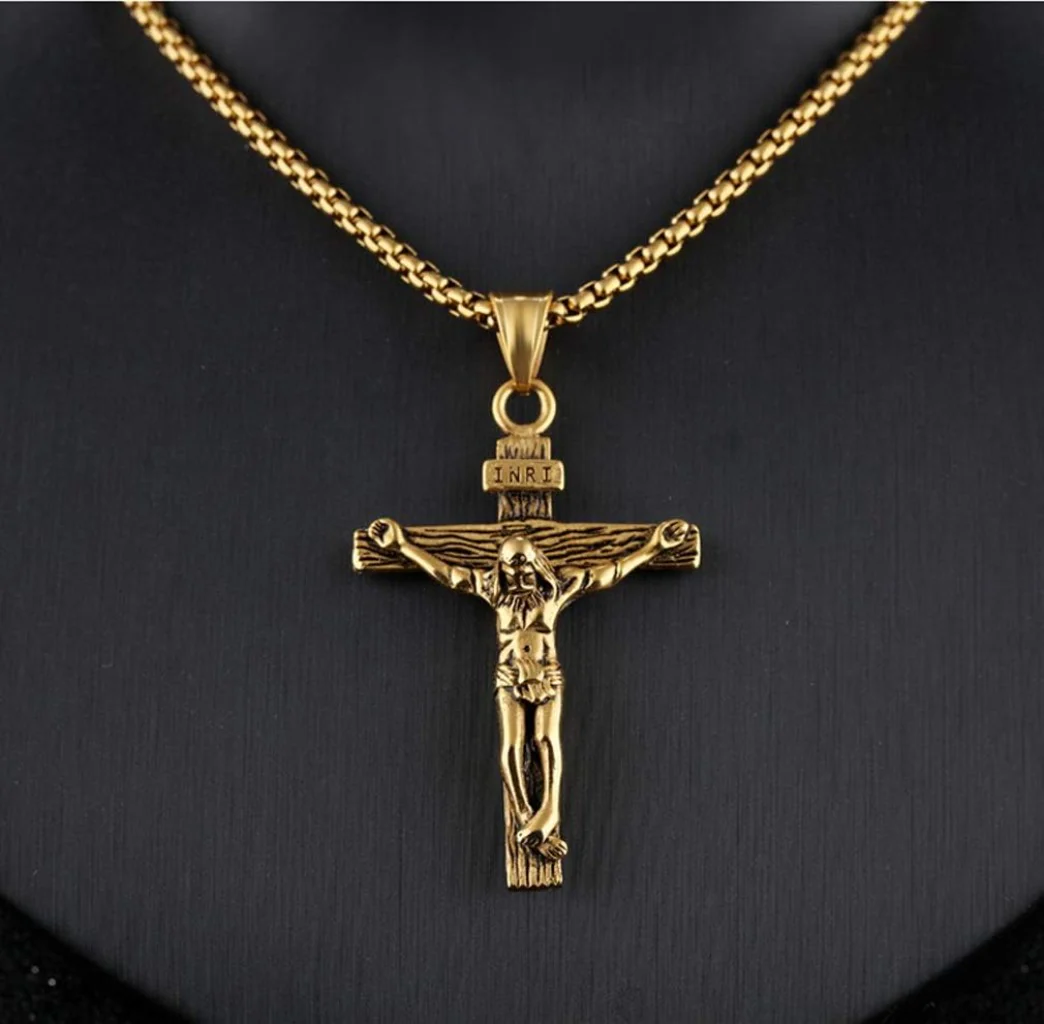 Vintage Crucifix Necklace Amen Artisan - Image 4